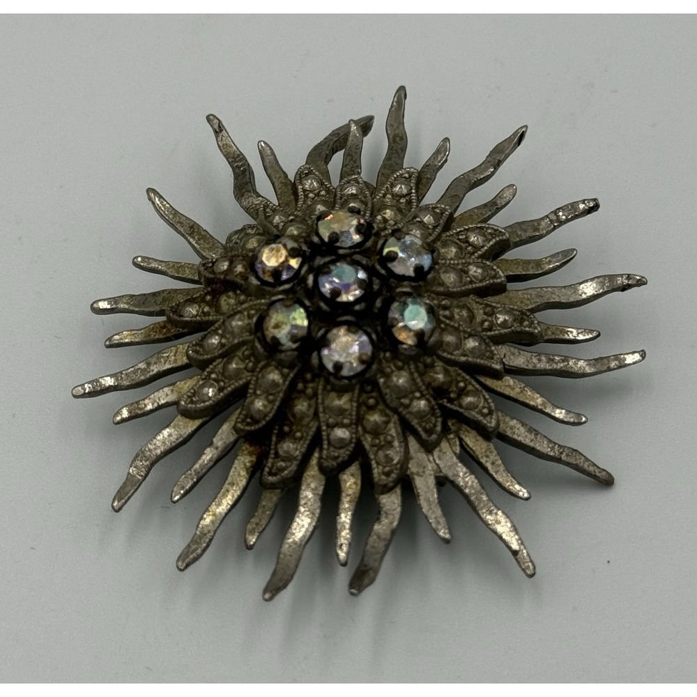 Vintage LN/25 Little Nemo Starburst Brooch Pin Floral Rhinestones Art RARE